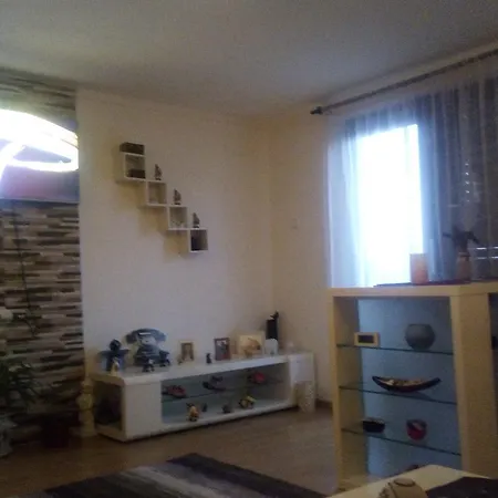 Gasthof Apartman Sara 2*